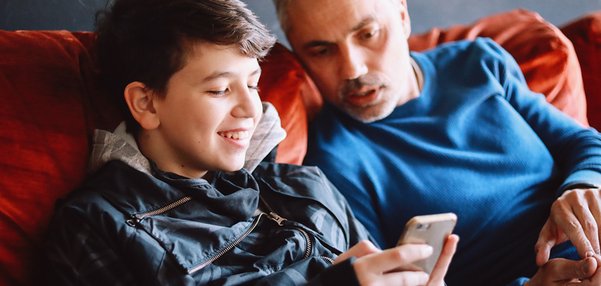 help teens develop healthy social media habits