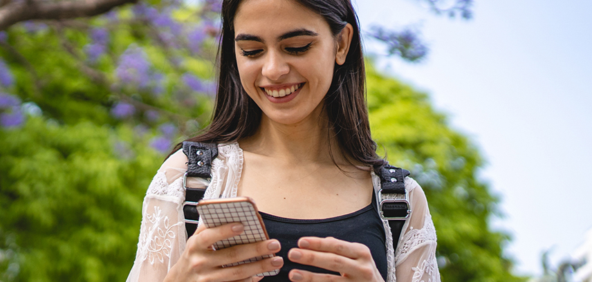 How to use Wizz App safely