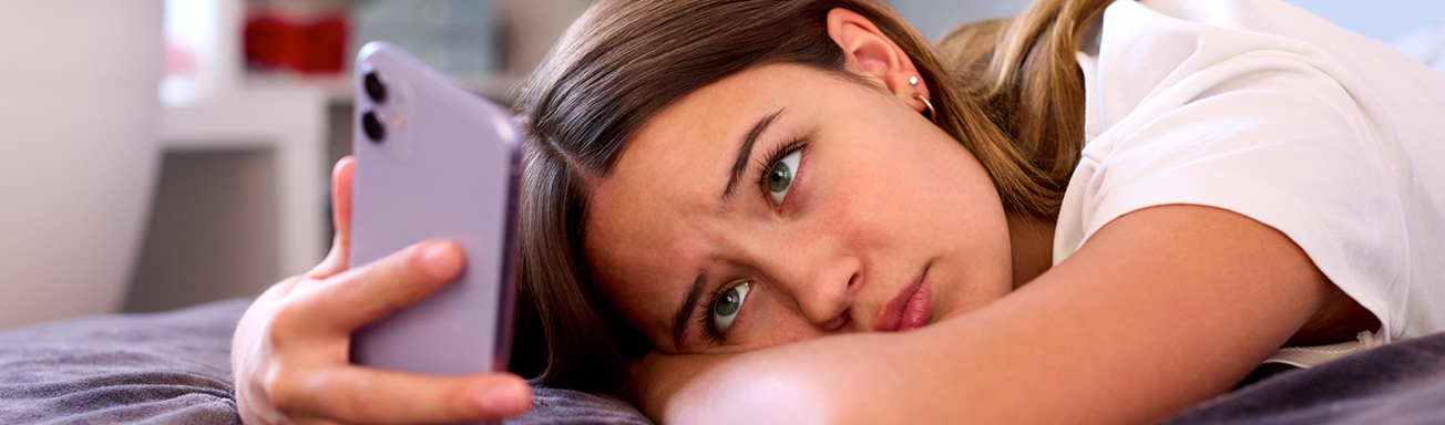 why teens are self diagnosing through social media therapy