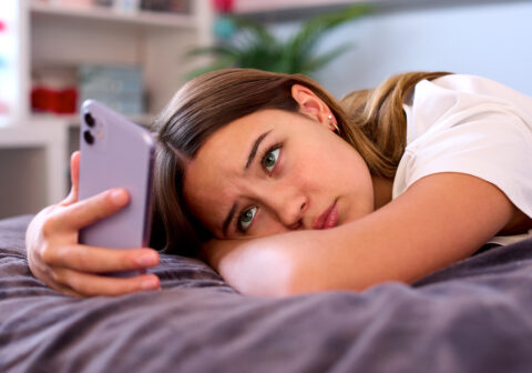 why teens are self diagnosing on social media