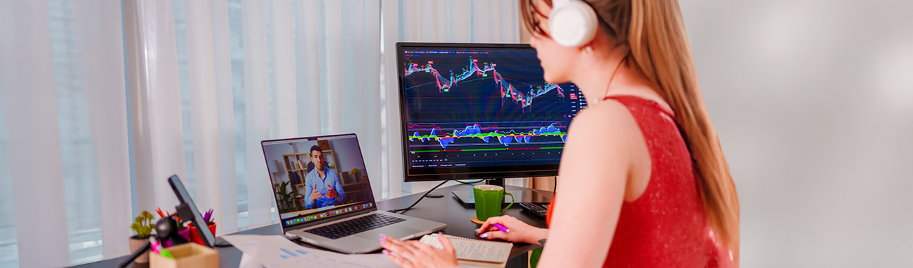 teenager trading cryptocurrency