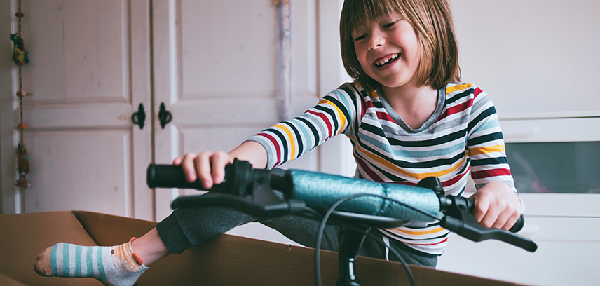 why are unboxing videos so popular with kids